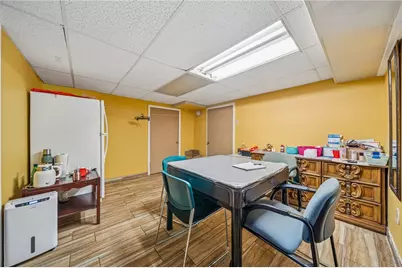 408 Rodi Rd, Pittsburgh, PA 15235 - Photo 16