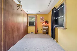 408 Rodi Rd, Pittsburgh, PA 15235 - Photo 12