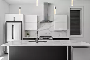 127 1/2 Banner Way, Pittsburgh, PA 15201 - Photo 6