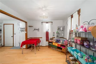 375 Main St, Volant Boro, PA 16156 - Photo 12