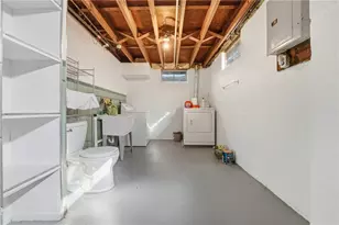 1613 Wooley Ave, New Castle, PA 16101 - Photo 12