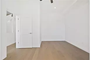 5217 Broad St, Pittsburgh, PA 15224 - Photo 20