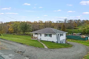 35 Lagonda Rd, South Franklin, PA 15301 - Photo 2