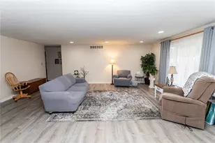 2024 Lexington Dr, Dunbar Township, PA 15425 - Photo 24