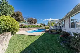 2024 Lexington Dr, Dunbar Township, PA 15425 - Photo 4