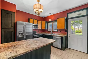 228 S Clay St, Zelienople, PA 16063 - Photo 10