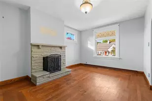 228 S Clay St, Zelienople, PA 16063 - Photo 8