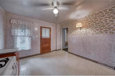 627 Stanton St, Greensburg, PA 15601 - Photo 34