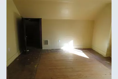 916 Gill Hall Rd, Jefferson Hills, PA 15025 - Photo 10