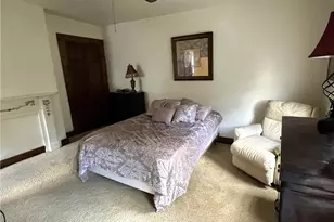 407 Clarence St, Pittsburgh, PA 15211 - Photo 12