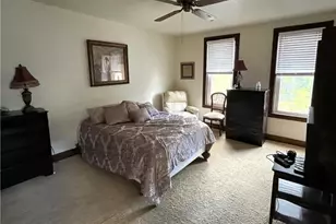 407 Clarence St, Pittsburgh, PA 15211 - Photo 8