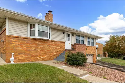 263 Robinhood Rd, Green Tree, PA 15220 - Photo 4