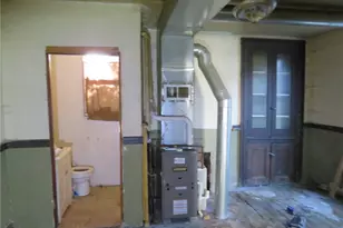 136 Chess St, Monongahela, PA 15063 - Photo 8