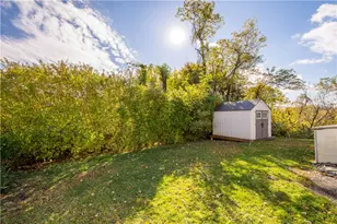 2 Round Top Dr, Finleyville, PA 15332 - Photo 6