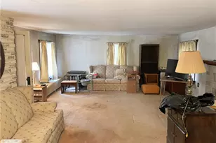 919 Harper Rd, Moon/Crescent Twp, PA 15046 - Photo 18