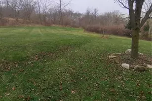 28 Cinque Terra Pl, Finleyville, PA 15332 - Photo 18