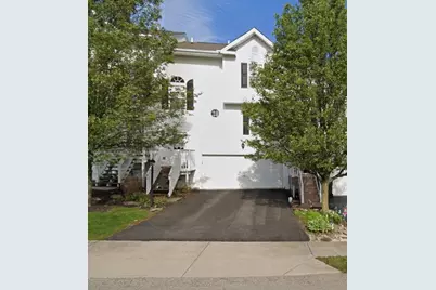 28 Cinque Terra Pl, Finleyville, PA 15332 - Photo 1