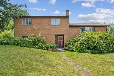 471 Colonial Dr, Monroeville, PA 15146 - Photo 1