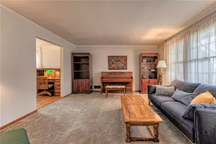 13511 Evergreen Way, North Huntingdon, PA 15642 - Photo 4