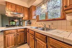 13511 Evergreen Way, North Huntingdon, PA 15642 - Photo 12