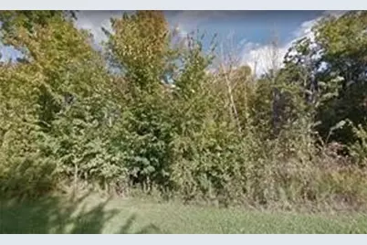 204 Neshannock Trails Dr, Neshannock Township, PA 16105 - Photo 2