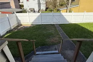 512 Watson St, Washington Township, PA 15690 - Photo 8