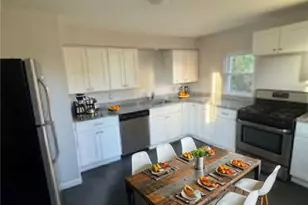 300 N Graham, Pittsburgh, PA 15206 - Photo 14