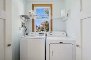314 College Ave, Mt Pleasant Boro, PA 15666 - Photo 12