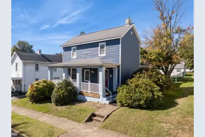 314 College Ave, Mt Pleasant Boro, PA 15666 - Photo 1