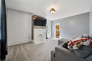 314 College Ave, Mt Pleasant Boro, PA 15666 - Photo 10