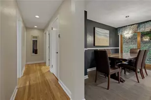 690 Pearce Mill Rd, Pine Township, PA 15090 - Photo 6