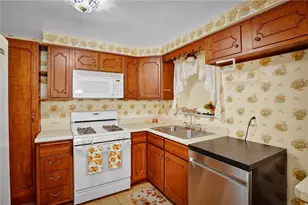 714 Dunster, Pittsburgh, PA 15226 - Photo 12