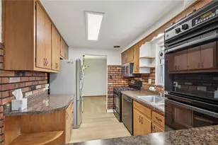 500 Marylea Ave, Pittsburgh, PA 15227 - Photo 10