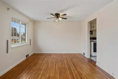 3560 Wallace Drive, Pittsburgh, PA 15227 - Photo 6