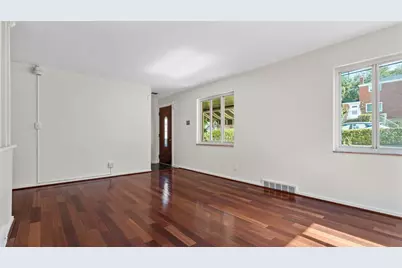 1169 McCabe St, Pittsburgh, PA 15201 - Photo 8