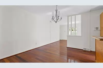 1169 McCabe St, Pittsburgh, PA 15201 - Photo 12