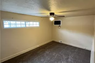 608 Kennedy Ave, Vandergrift, PA 15629 - Photo 18