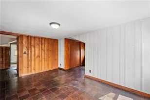 1075 E National Pike, South Strabane, PA 15301 - Photo 14