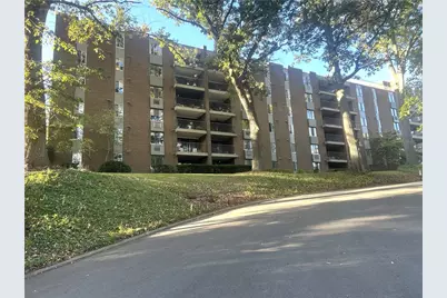 201 Grant St #412, Sewickley, PA 15143 - Photo 1