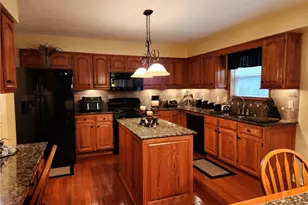 128 Stratford Ct, New Stanton, PA 15672 - Photo 10