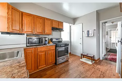 225 Highland Ave, New Kensington, PA 15068 - Photo 14