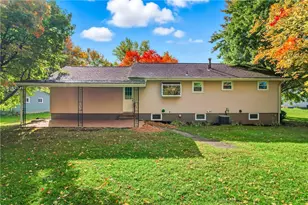 3575 Pleasant Dr, Hermitage, PA 16148 - Photo 6