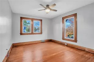 142 E Garfield Ave, New Castle, PA 16105 - Photo 22