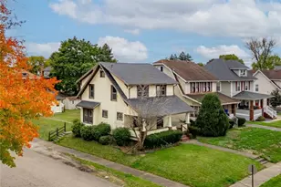 142 E Garfield Ave, New Castle, PA 16105 - Photo 1