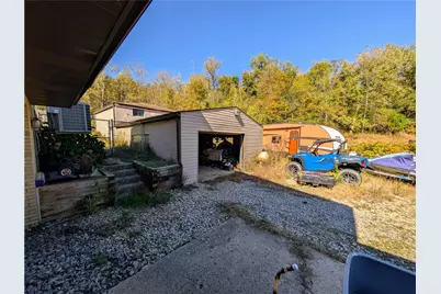 344 McKee Rd, North Versailles, PA 15137 - Photo 24