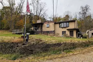 344 McKee Rd, North Versailles, PA 15137 - Photo 2