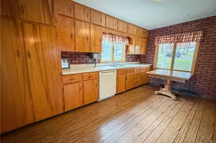 120 Garner Ave, Eau Claire, PA 16030 - Photo 8