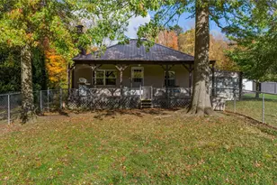 2740 Maple Ln, Shenango, PA 16134 - Photo 2