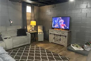 124 Giron St, West Leechburg, PA 15656 - Photo 32