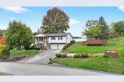 101 N Mulberry Dr, Mount Pleasant Township, PA 15666 - Photo 1